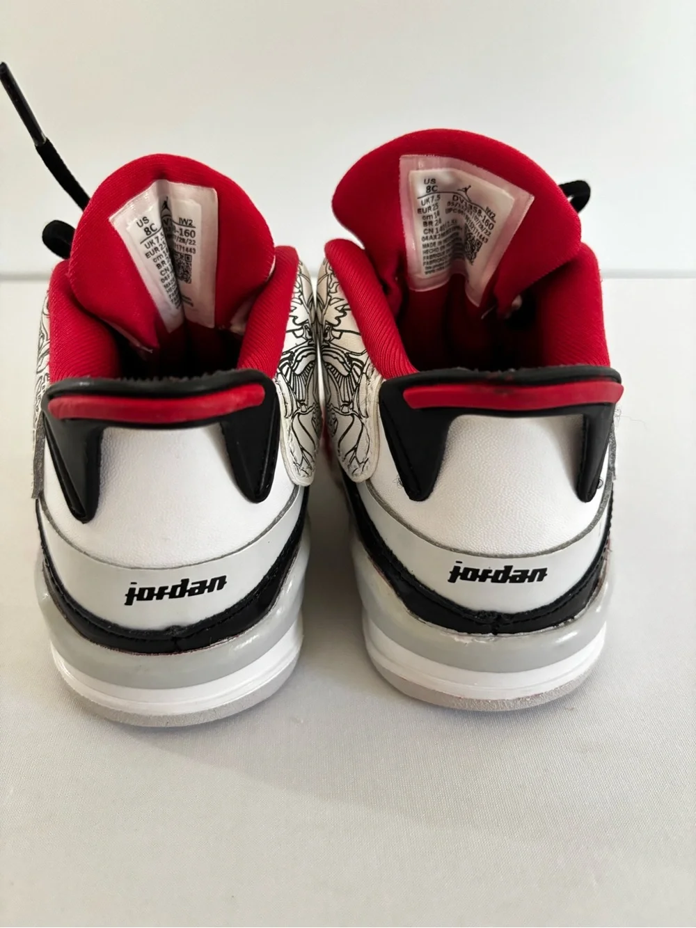 Air Jordan Dub Zero TD Toddler 8C White Black True Red Doodle Sneakers